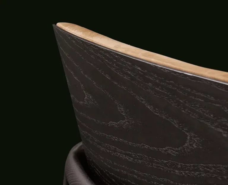 CURVE (4)