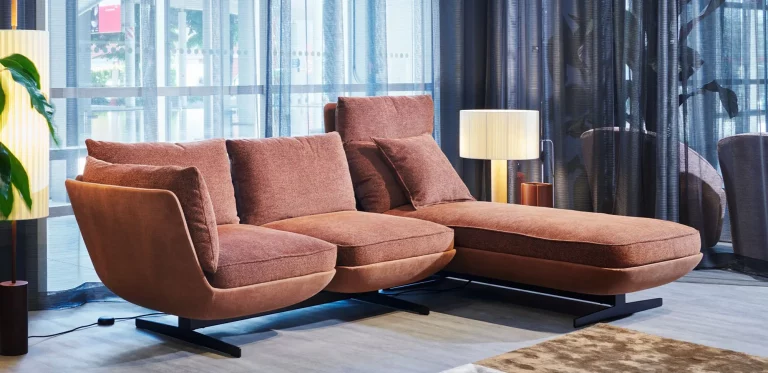 Twils-Sofa-Biggie7